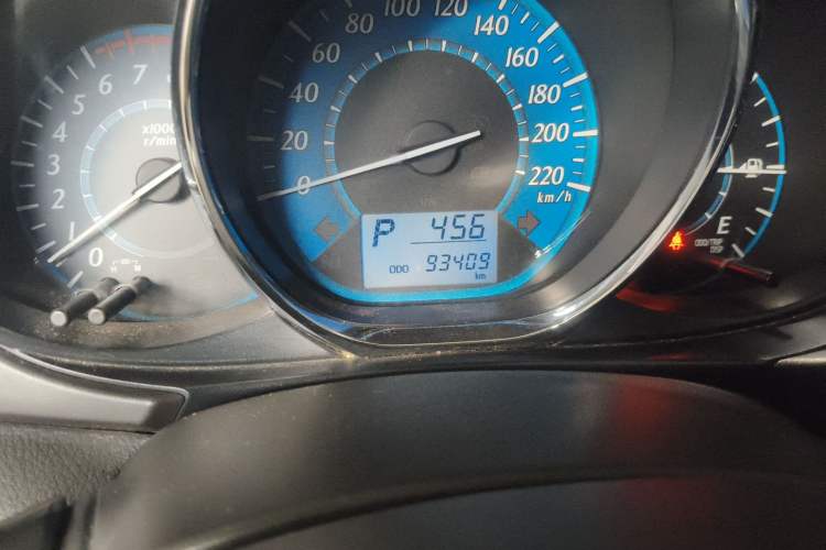 Used Toyota YARiS L Zhi Xuan 2014 1.3E Automatic Charm Edition