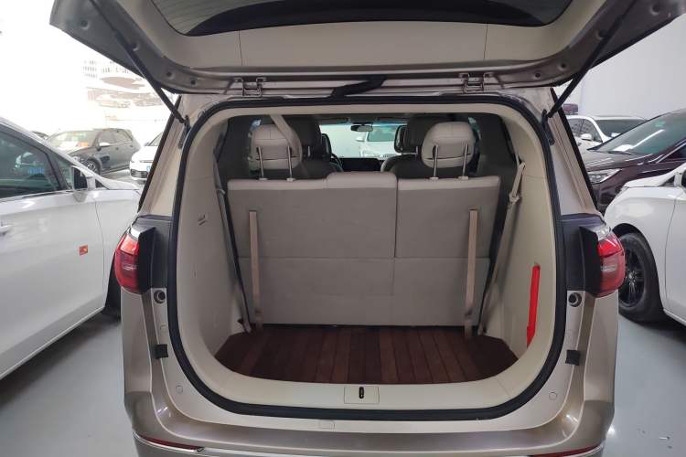 Used Buick GL8 2022 ES Landtrek 653T Comfort Edition
