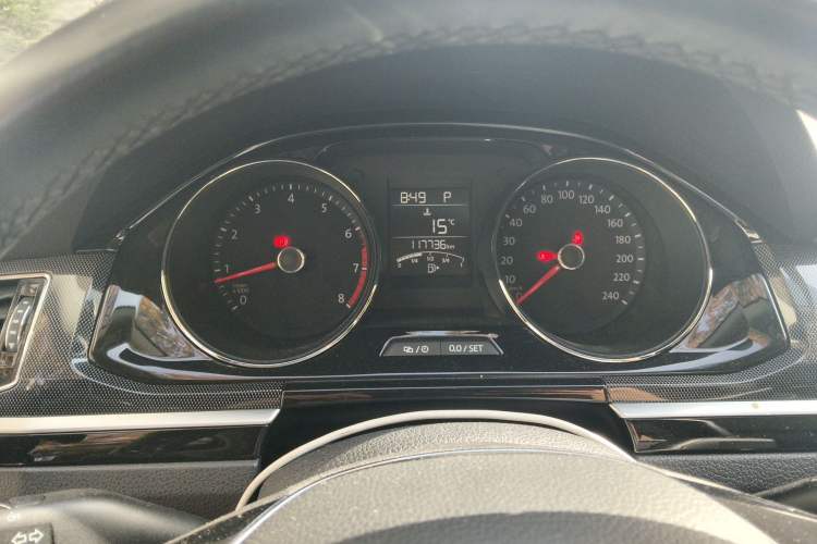 Used Volkswagen C-TREK 2018 230TSI DSG Luxury Version Instrument Cluster