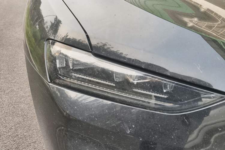 Used Wey VV7 2020 2.0T Flagship Edition Right Front Headlight