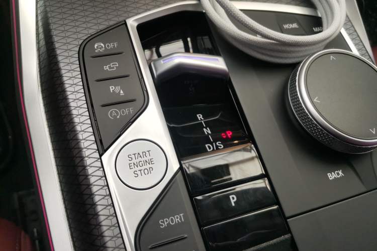 Used BMW 3 Series 2025 330Li M Sport Shadowline Package Gear Lever