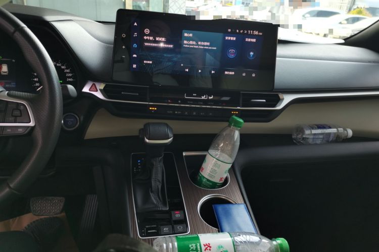 Used Toyota Granvia 2023 2.5L Hybrid Prestige PLUS Edition
