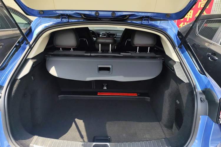 Used Lynk & Co 02 2019 High-Energy Edition 2.0T Automatic Two-Wheel Drive Pro Version China VI Standard