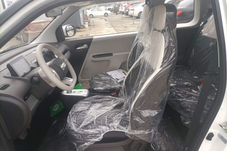 Used CHANGAN NEVO Lumin 2026 Model Treasure Edition 205km Passionate Beige Ningde Left Front Seat