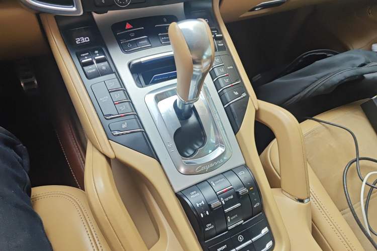 Used Porsche Cayenne 2012 Cayenne GTS 4.8L Gear Lever