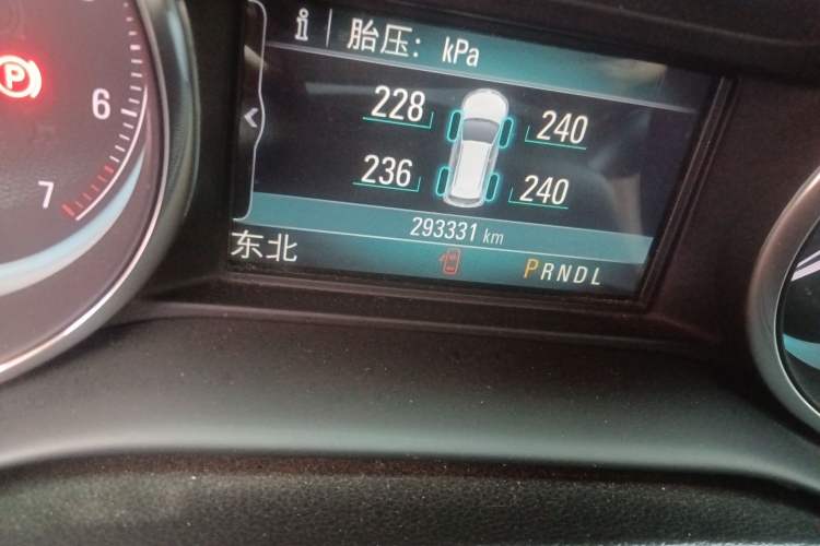 Used Buick Envision 2014 28T Four-Wheel Drive Luxury Model
