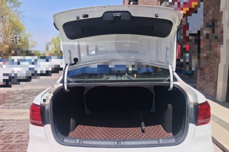 Used Volkswagen Lavida 2019 Lavida Start 1.5L Automatic Trendy Version China VI Standard