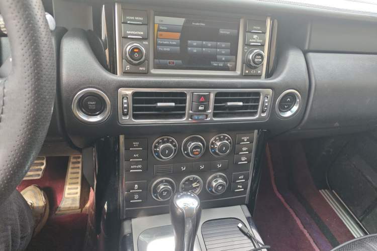 Used Land Rover Range 2012 5.0 SC V8
