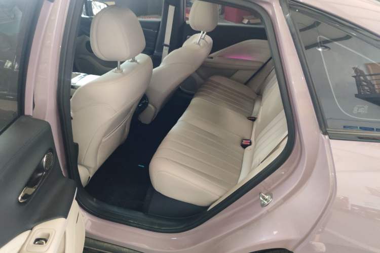 Used AION RT 2025 650 LiDAR Edition Left Rear Seat