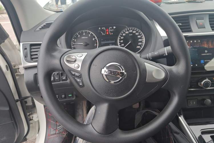 Used Nissan Sylphy 2021 Classic 1.6XL CVT Luxury Edition Steering Wheel