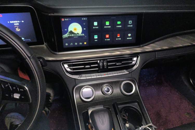 Used Hongqi H9 2023 2.0T Smart Connect Flagship Edition