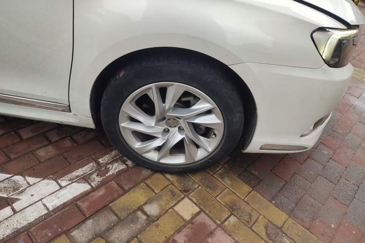 Used DS 5LS 2016 1.6T Style Edition THP160