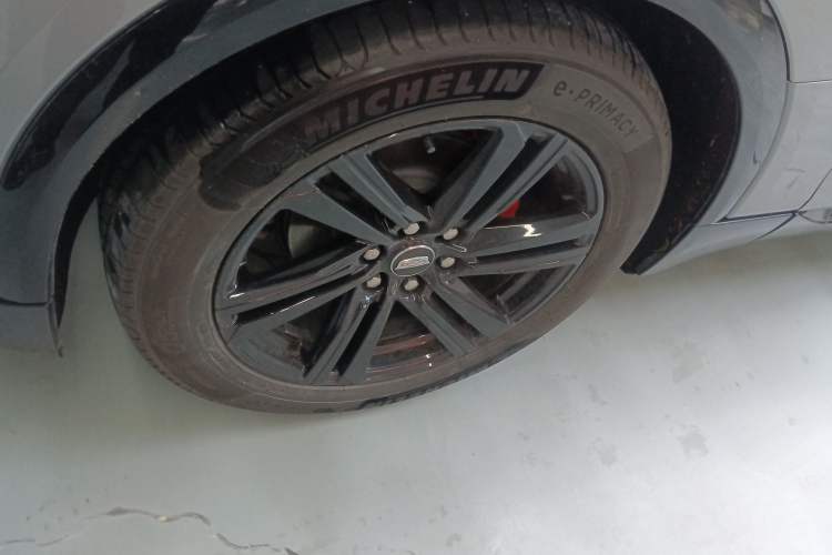 Used Cadillac LYRIQ 2022 Rear-Drive Long-Range Luxury Edition Exterior 4