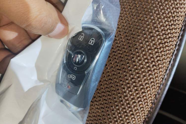 Used Buick GL8 2023 Land Executive Class Smart Enjoyment Model Vehicle Key