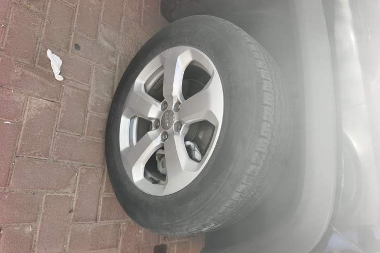 Used Jeep Compass 2019 220T Automatic Enjoyment Version Right Front Wheel Hub