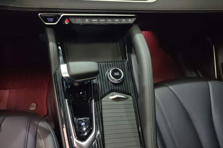 Used Geely Auto Monjaro L 2024 2.0TD DCT EVO Two-Wheel Drive Long-Range Version