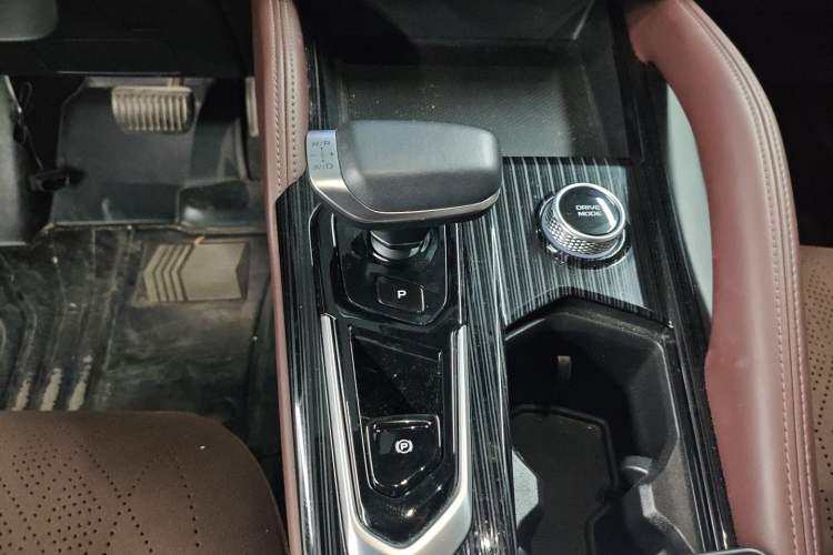 Used Geely Auto Monjaro L 2021 2.0TD DCT EVO Two-Wheel Drive Prestige Version