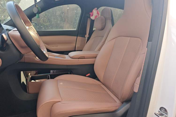 Used Nio EC6 2024 75 kWh
