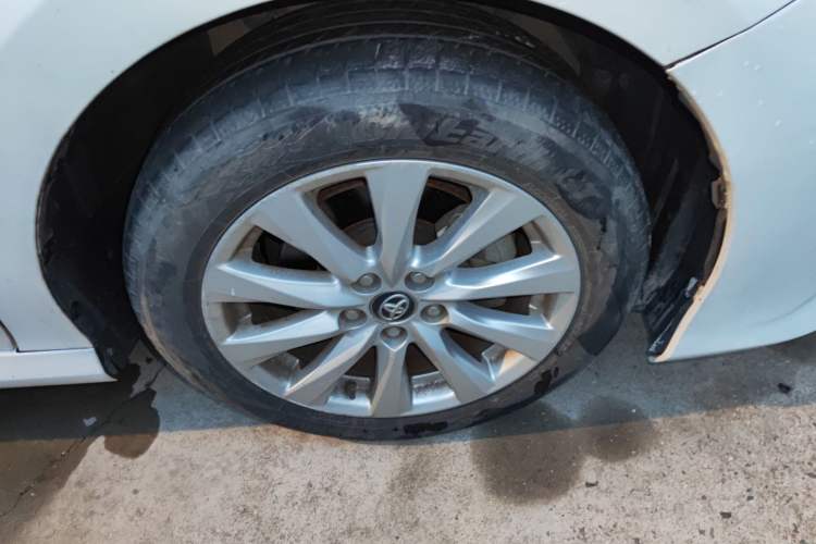 Used Toyota Camry 2019 Revised Version 2.0G Luxury Edition
