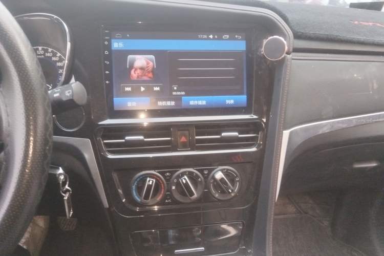 Used Venucia T70 2018 1.6L Manual Enjoyment Edition Audio And AC Panel