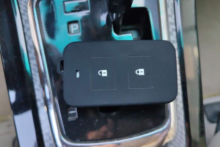 Used BYD Surui 2012 1.5TID Automatic Luxury Version Vehicle Key