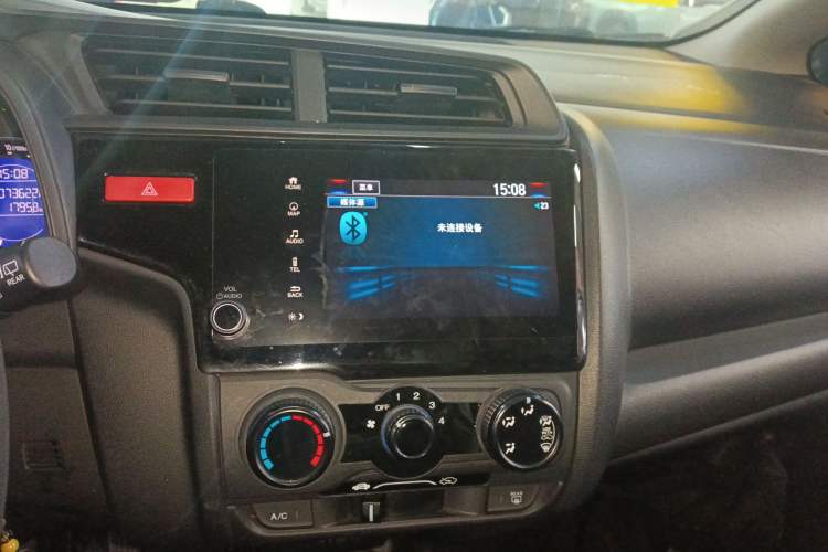 Used Honda Fit 2016 1.5L LXS CVT Comfort Sunroof Version Audio And AC Panel