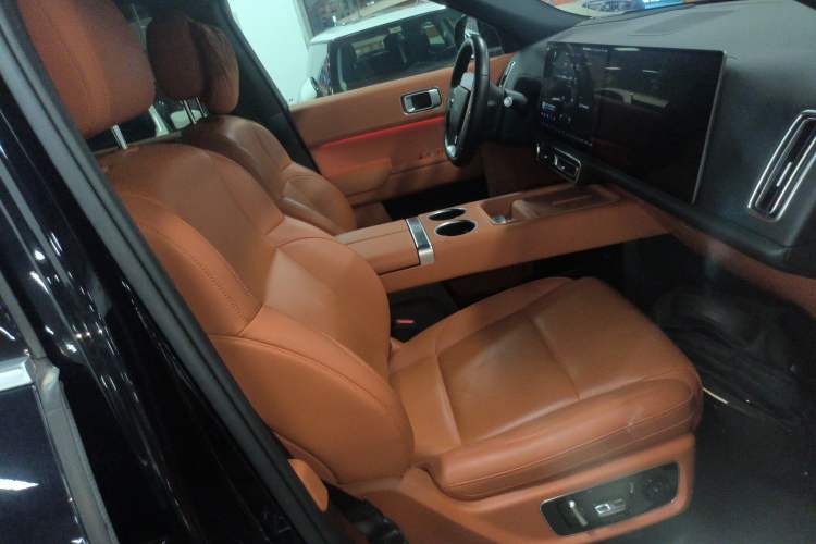 Used Li Auto L9 2022 Max model
