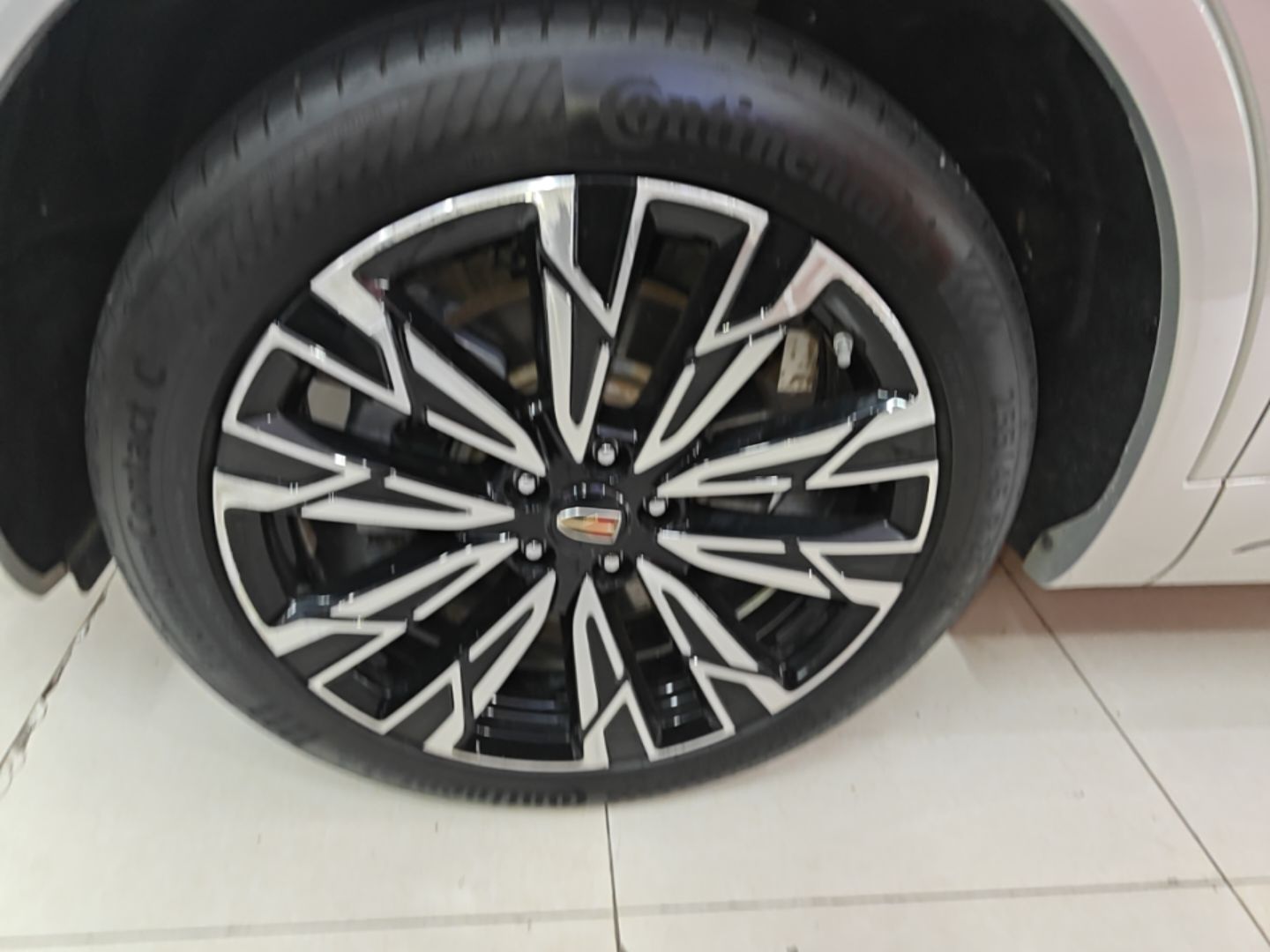Hongqi HS5 2023 2.0T Four-Wheel Drive Flagship Pro Edition - Chinese Trim Xiang — снимка 10