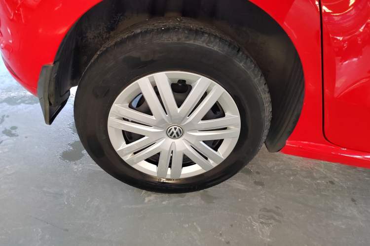 Used Volkswagen Polo 2018 1.5L Automatic Advanced Driving Model Right Rear Wheel Hub