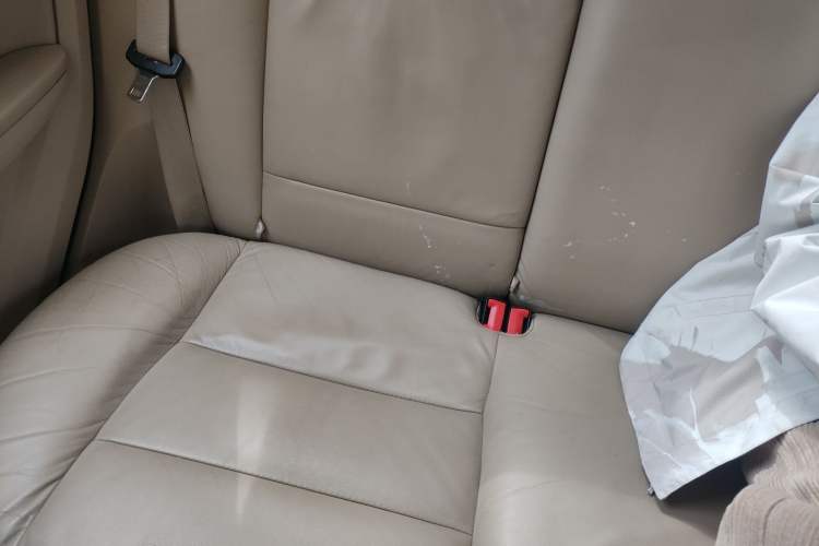 Used Ford Focus 2011 Sedan 1.8L Automatic Fashion Edition