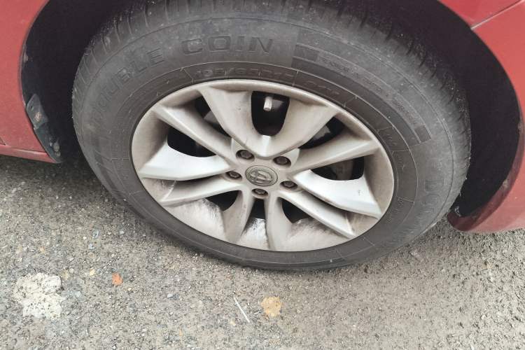 Used Brilliance H330 2013 1.5L Automatic Luxury Model
