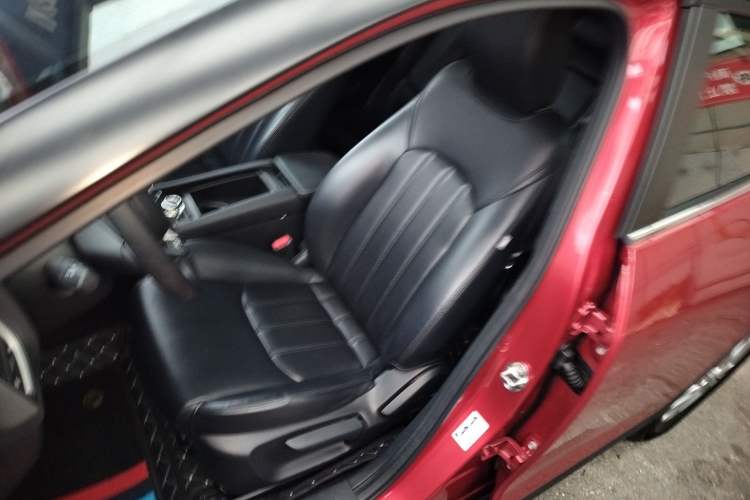 Used Mazda CX-4 2018 2.0L Automatic Two-Wheel Drive Blue Sky Dynamic Version China VI Standard
