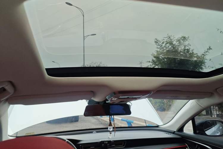 Used Hongqi H6 2023 2.0T Zhiyi Version