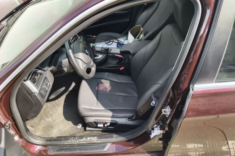 Used BMW 3 Series 2017 320Li Fashion Model
