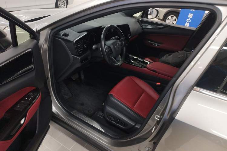 Used Lexus NX 2023 260 Front-Wheel Drive Chuan Yue Edition
