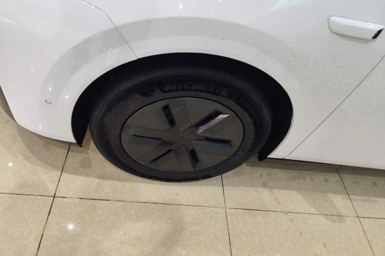 Used Li Auto MEGA 2024 Ultra Model