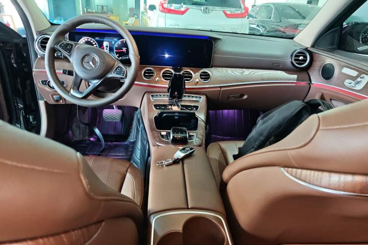 Used Mercedes-Benz E-Class 2017 E 300 L Luxury Model
