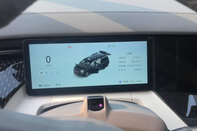 Used Zeekr 009 2024 7-Seater Walk-Through Version Four-Wheel Drive 108 kWh Instrument Cluster