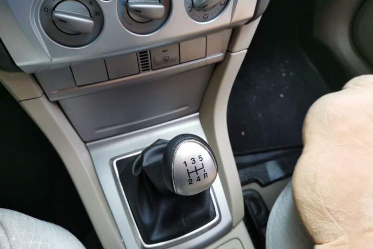 Used Ford Focus 2013 Sedan Classic 1.8L Manual Base Model
