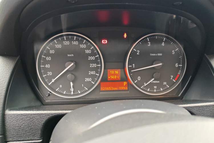 Used BMW X1 2015 sDrive18i Fashion Upgrade Edition
