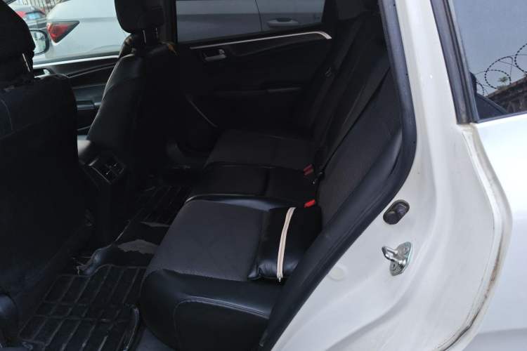 Used Honda Jade 2014 1.8L Automatic Comfort Elite Version 5 Seats Left Rear Seat