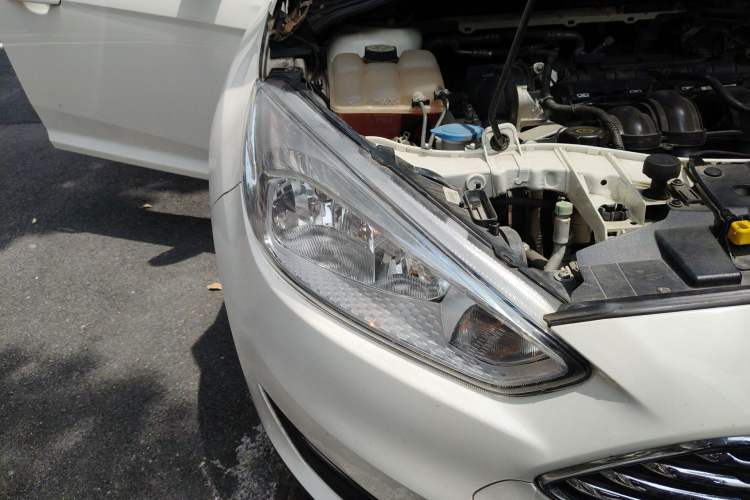 Used Ford Focus 2017 Sedan 1.6L Manual Comfort Plus SmartDrive Edition
