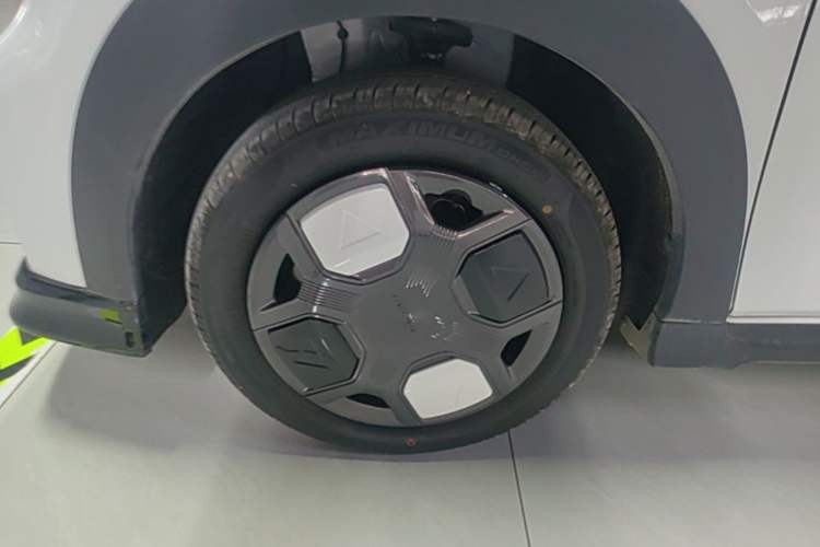 Used Geely Galaxy Panda 2025 210km Panda Kart

