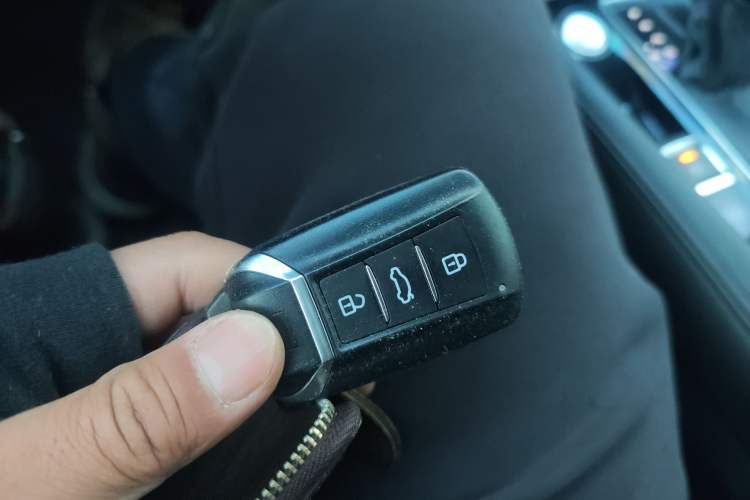 Used Dongfeng Aeolus AX7 2021 1.6T Automatic Zhiyue Edition Vehicle Key