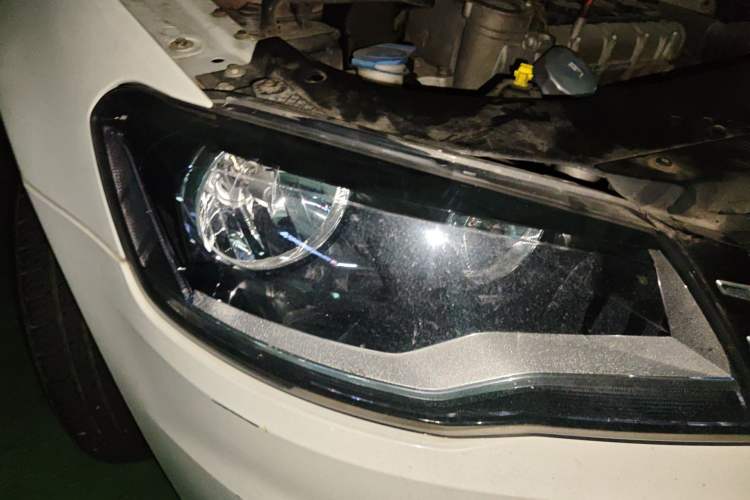 Used Volkswagen Bora 2013 1.6L Automatic Fashion Model