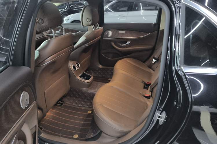 Used Mercedes-Benz E-Class 2022 E 260 L