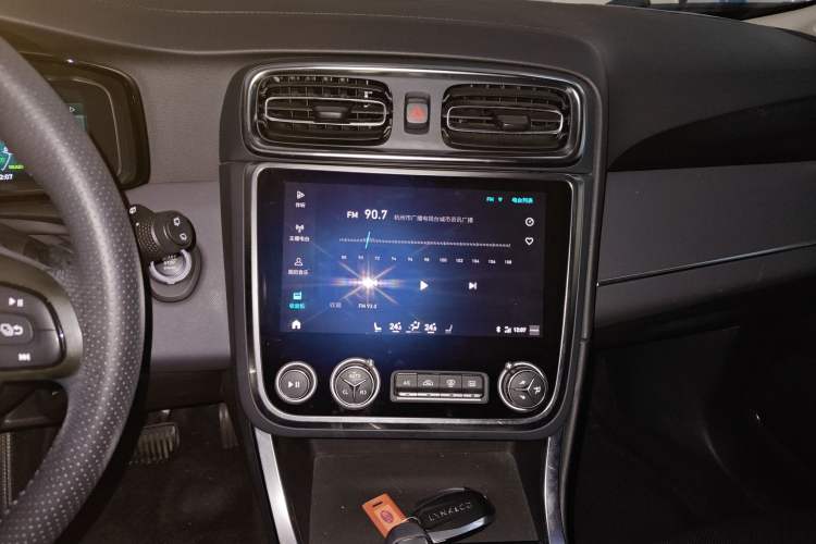 Used Lynk & Co 01 EM-P 2019 1.5T PHEV Plus Audio And AC Panel