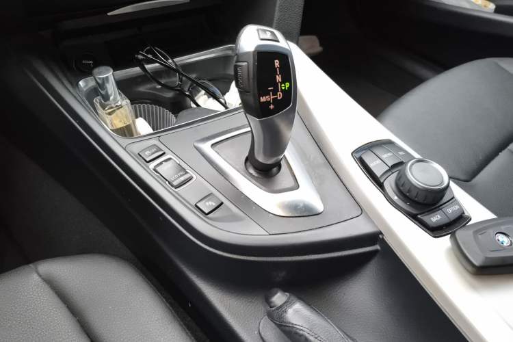 Used BMW 3 Series 2014 320Li Fashion Model
