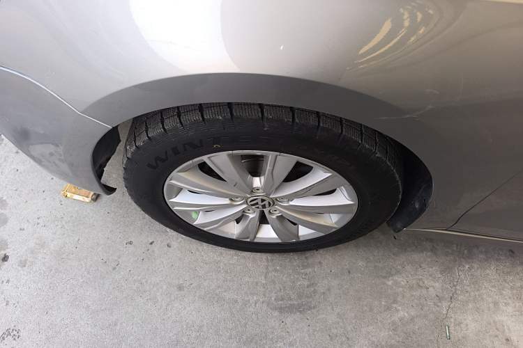 Used Volkswagen Sagitar 2014 Revised Version 1.6L Automatic Leading Edition
