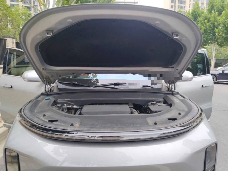 Used Li Auto L8 2023 Pro Model — 10